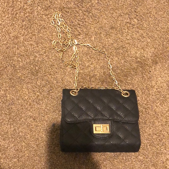 Black purse - Picture 2 of 4